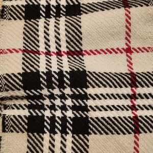 Classic Plaid Men's Scarf in Black, White, and Red